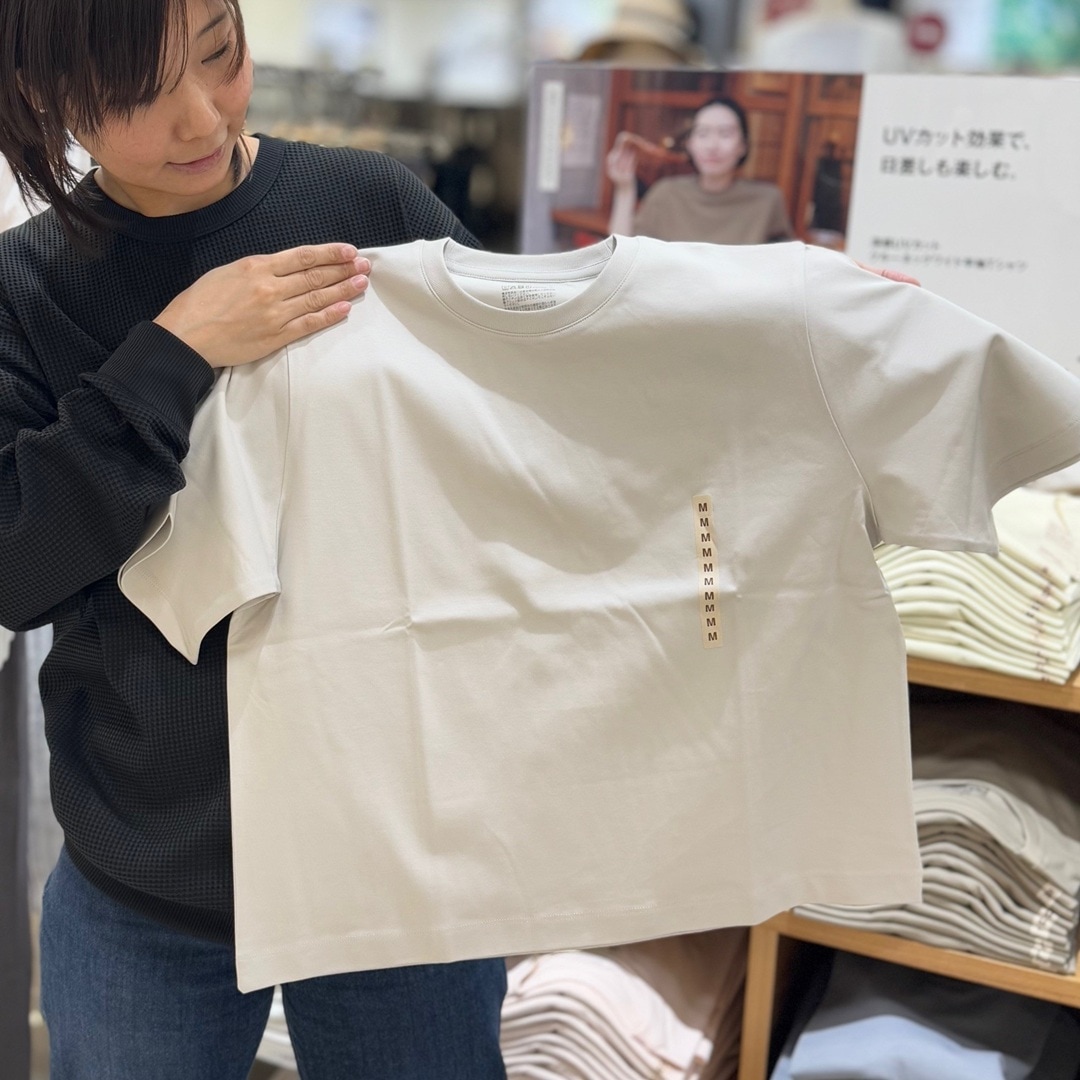 【ラブラ万代】ゆったりひんやり快適、夏おすすめの涼感ワイドTシャツ