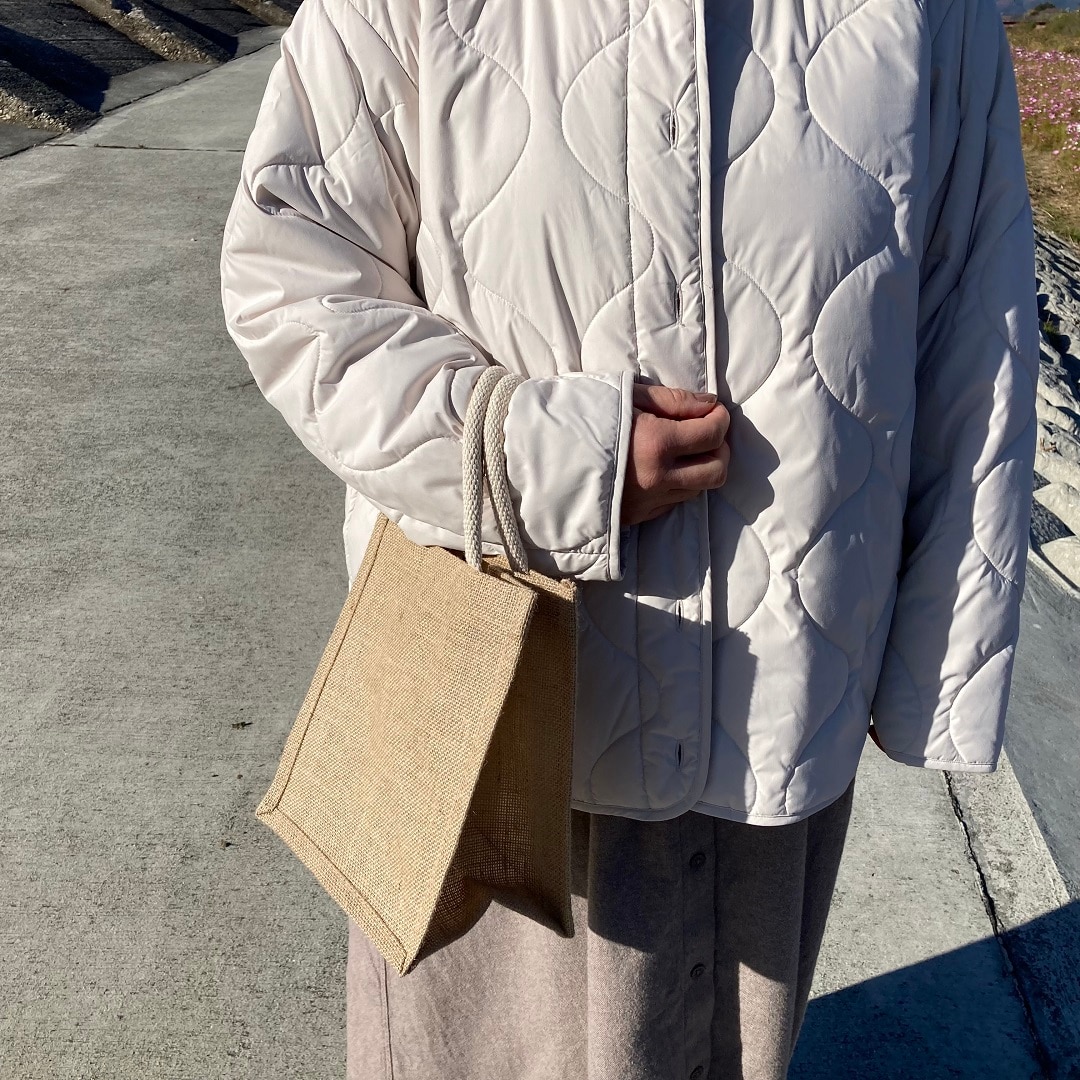 ジャケット近く