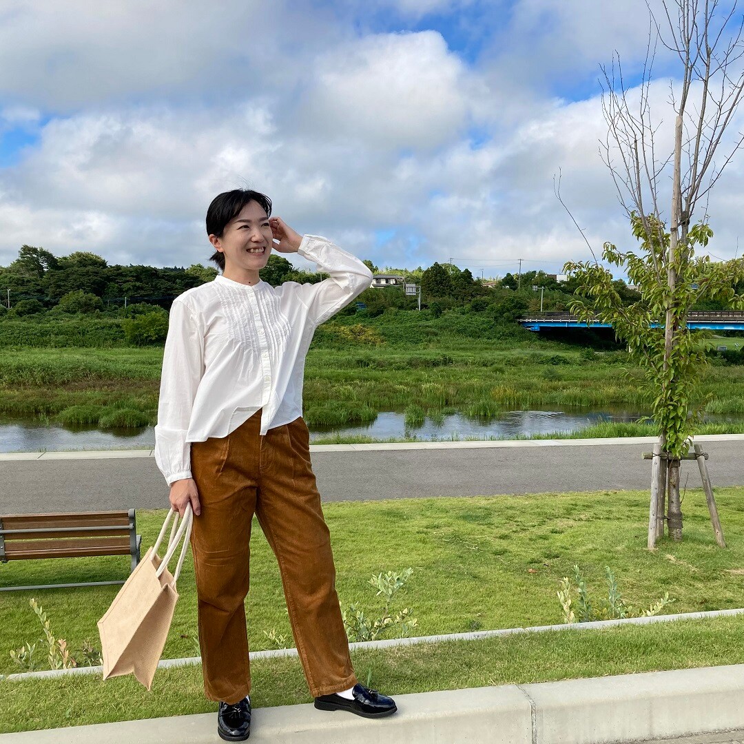 カポック混コーデュロイタックパンツ