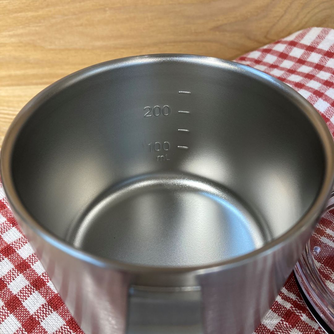 目盛り付き保温保冷蓋付きマグカップ