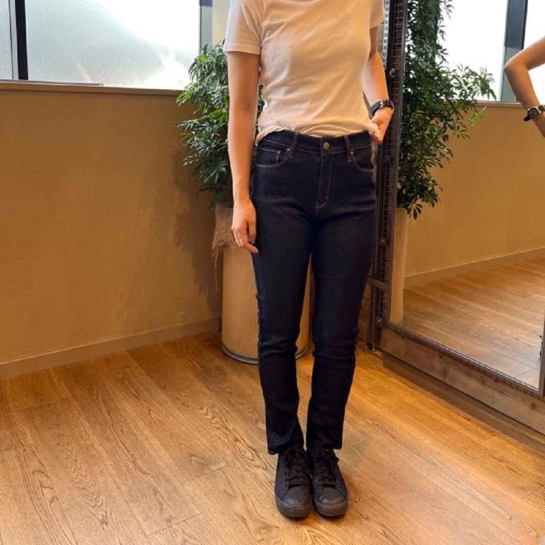 スリムストレート