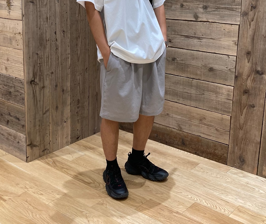 風を通す　ショートパンツ