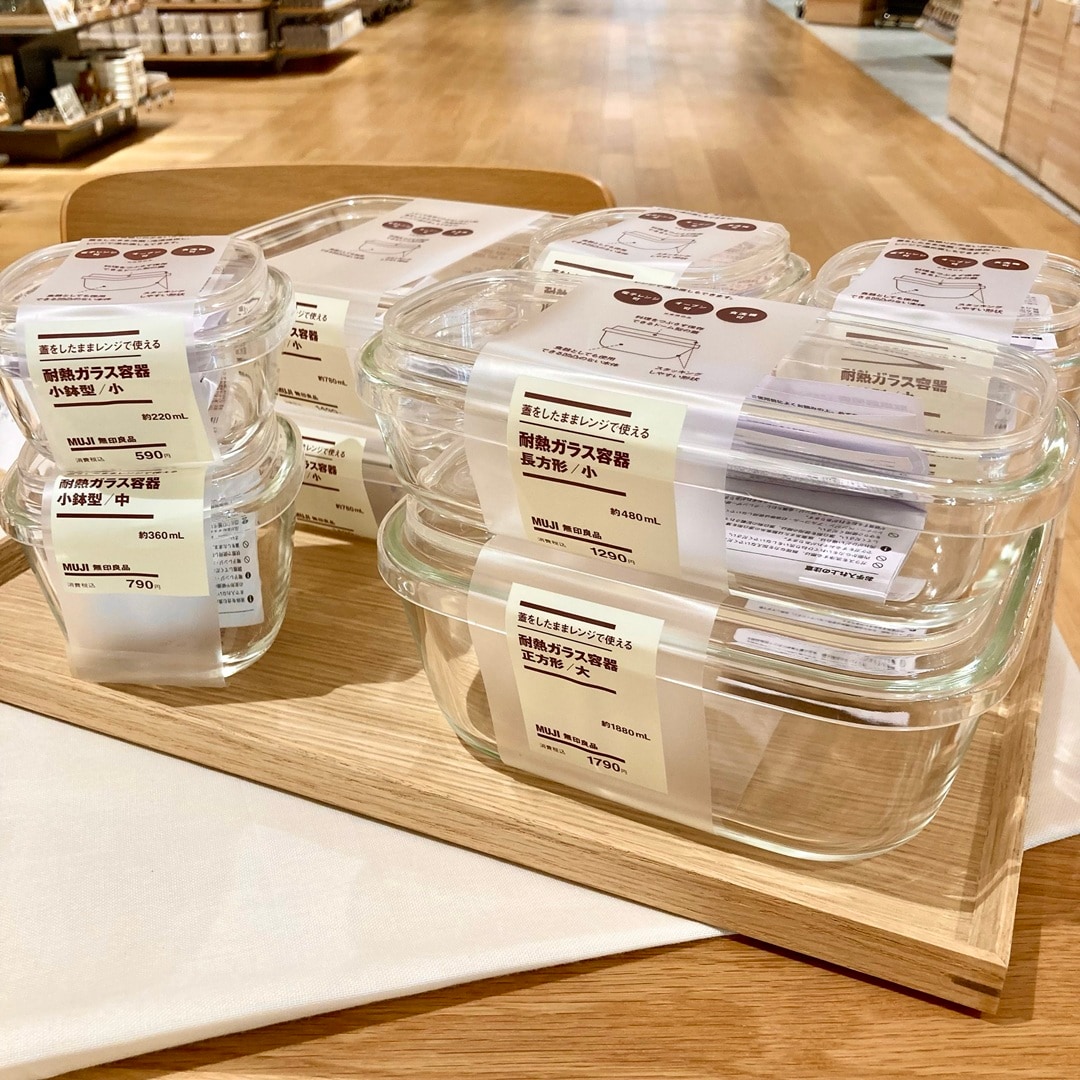 重ねている写真