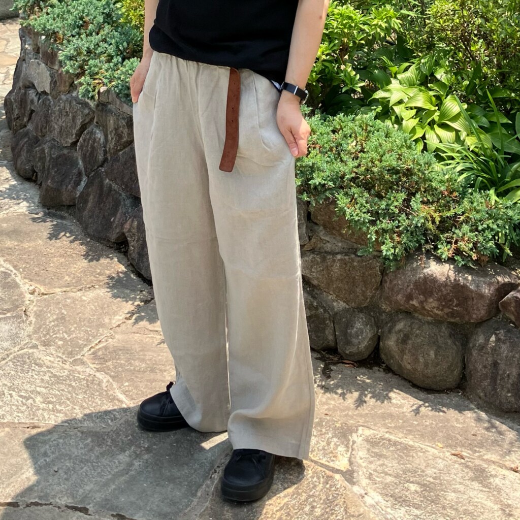 リネンパンツ