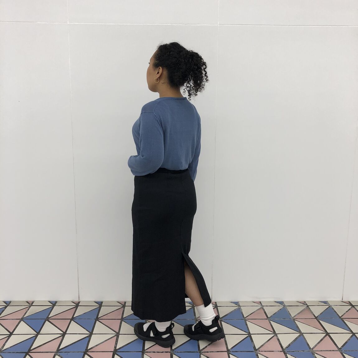 【岡山表町商店街】 きれいめにもカジュアルにも！「婦人 ヘンプ混ストレッチストレートスカート」 