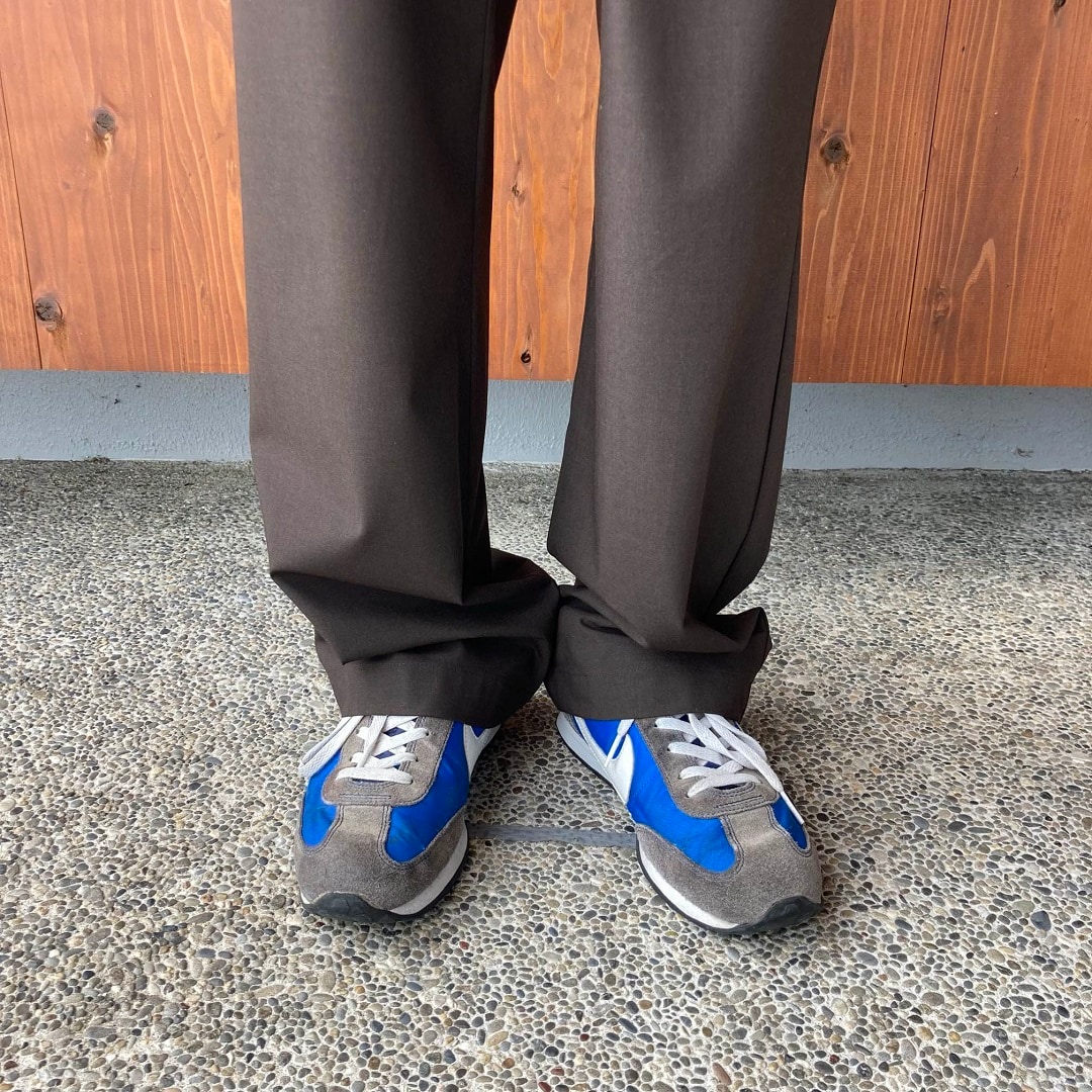 乾きやすいイージータックワイドパンツ