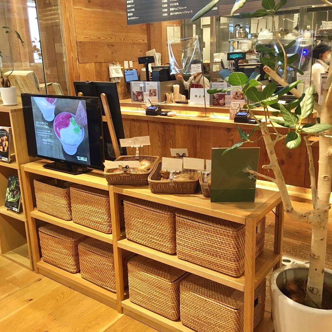 【Cafe'&Meal MUJI グランフロント大阪】売場画像