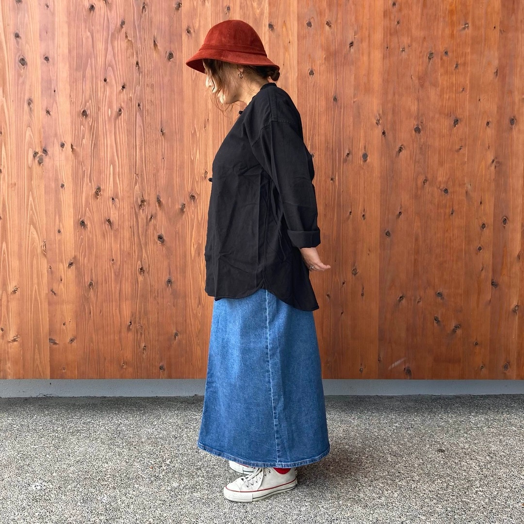 染めなおした服　黒