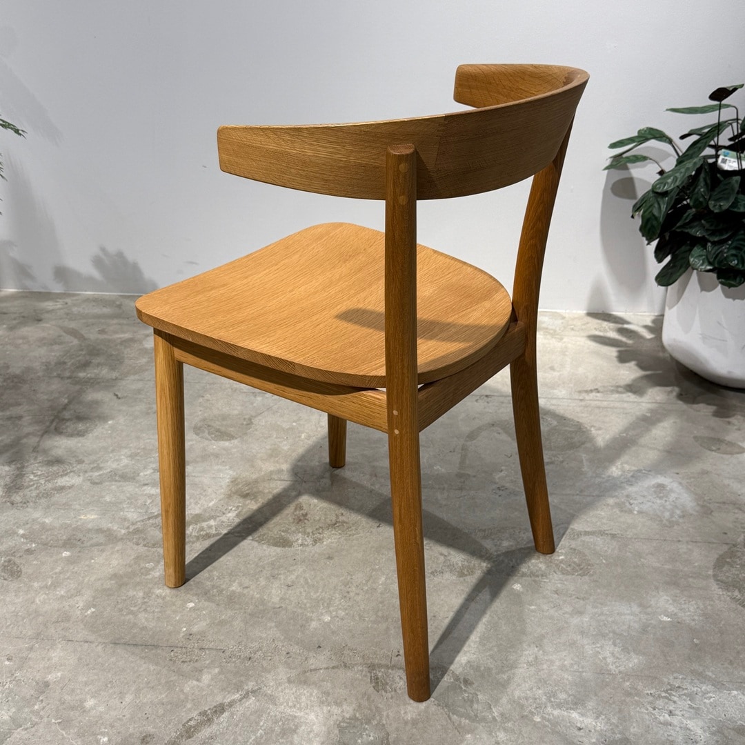 【アルパーク】展示のチェアをお手軽価格で。「わけあり品」のご紹介！第2回 _b9DS89