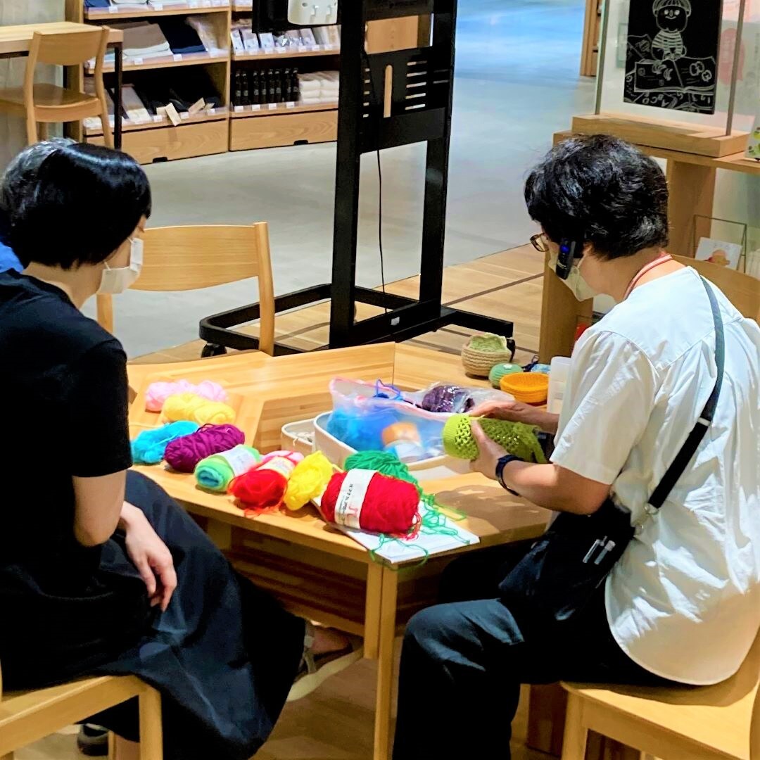 あたまのたいそうの様子１