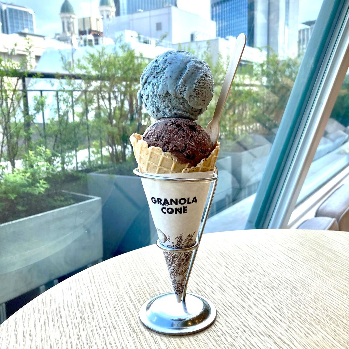 【Cafe＆MealMUJ神戸BAL】新しいアイスの登場です！_YIkm1t