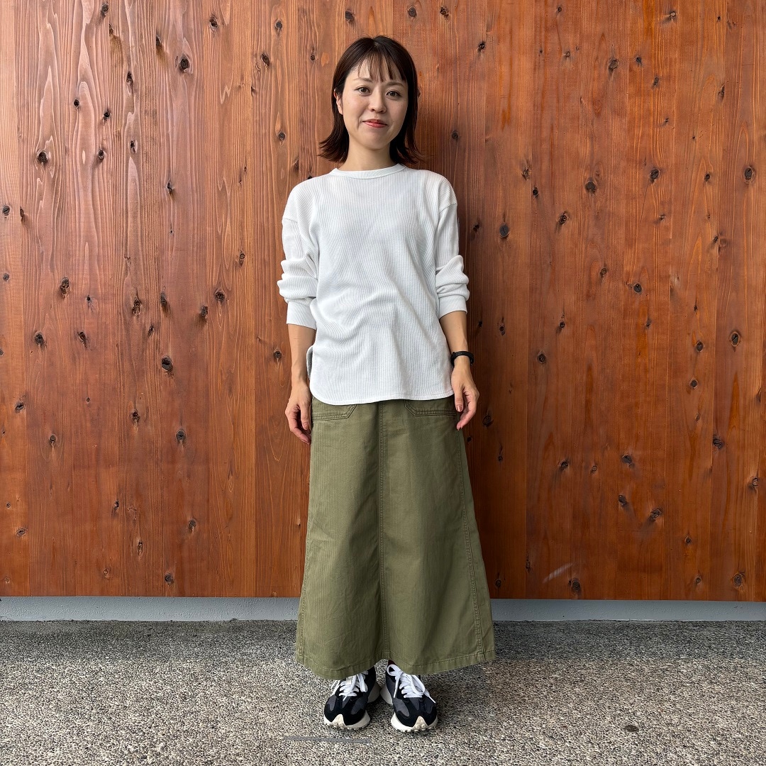 洗いなおした服トップス