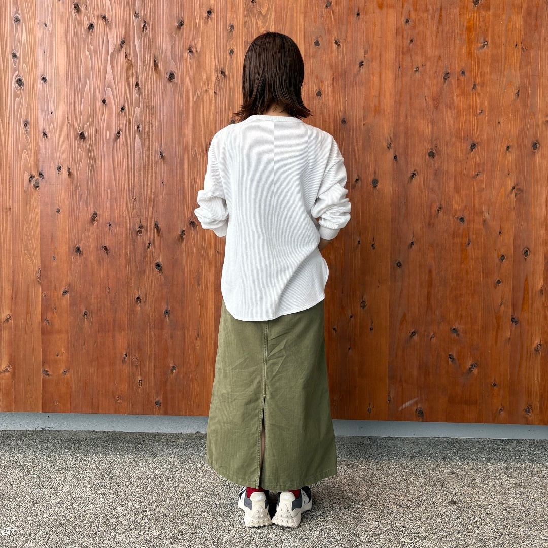 洗いなおした服トップス