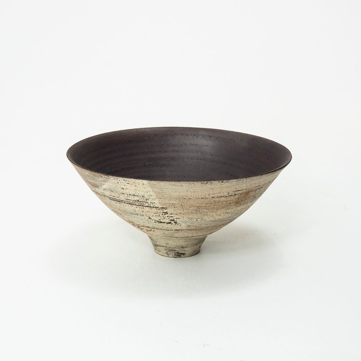 IDÉE TOKYO】二階堂明弘氏 新作・伊豆土の器| 無印良品 IDÉE TOKYO】二階堂明弘氏 新作・伊豆土の器| 無印良品