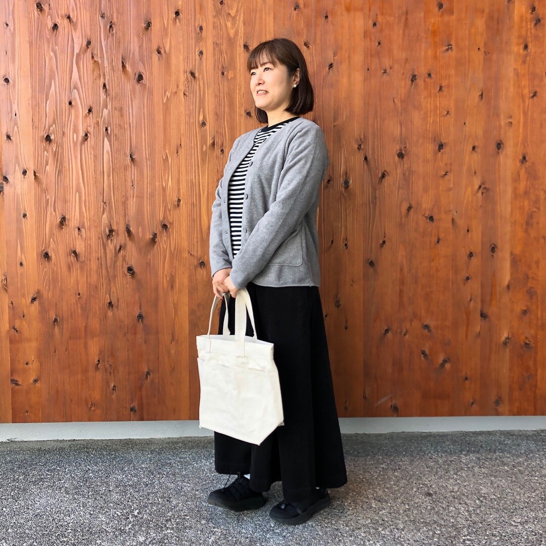 素材に還るフリースカーディガン