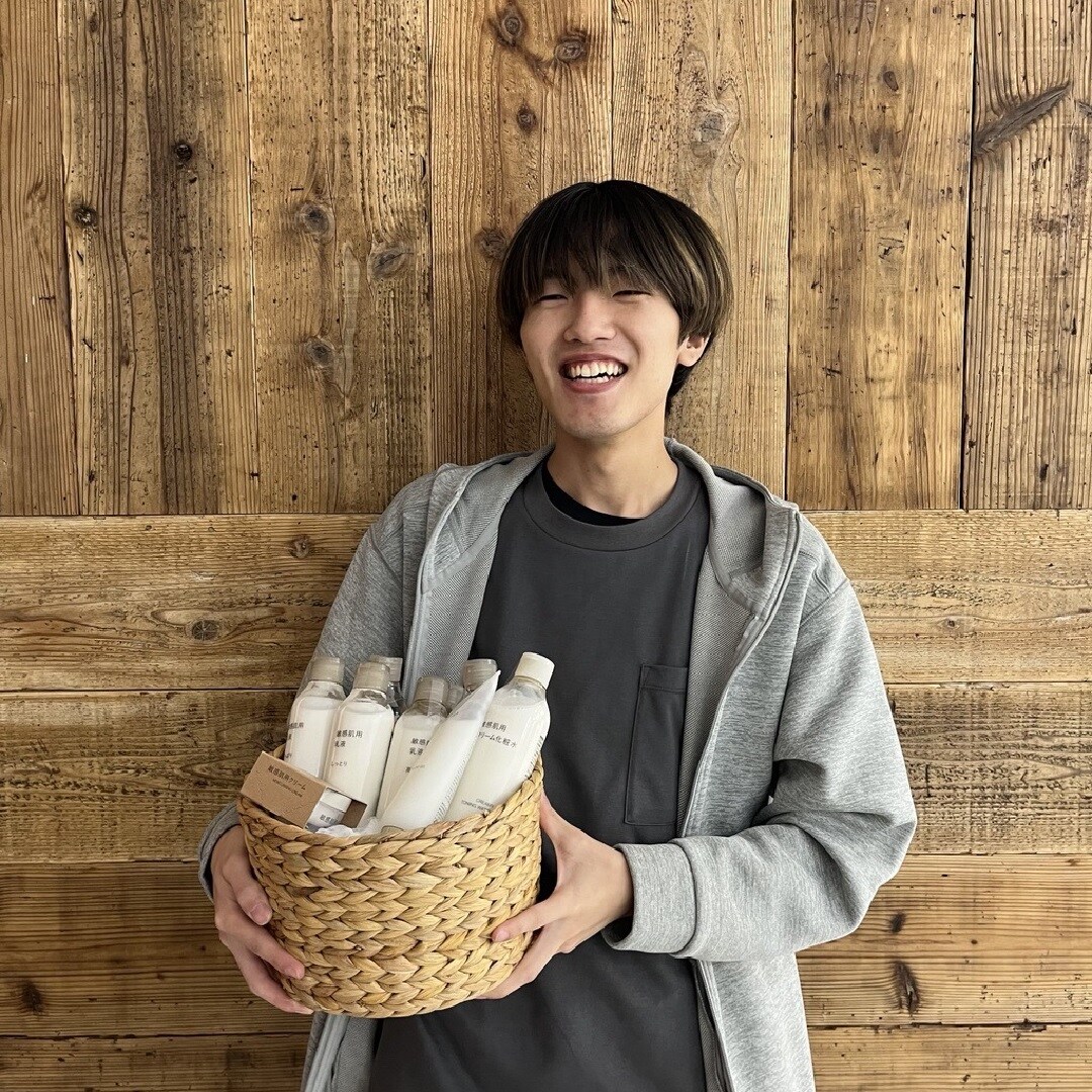 スタッフ