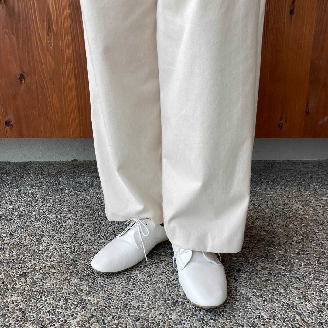 縦横ストレッチ起毛タックワイドパンツ