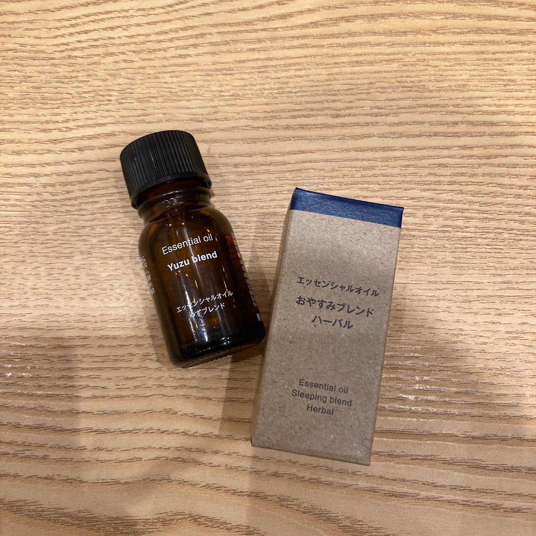 エッセンシャルオイル