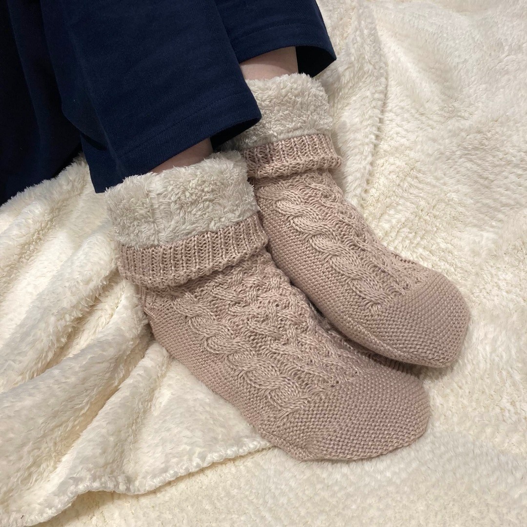 足なり直角再生ポリエステル内側ボアルームソックス