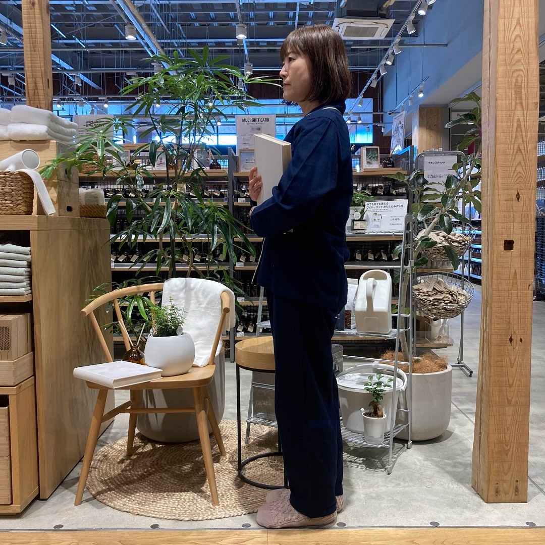 脇に縫い目のないフランネル長袖パジャマ