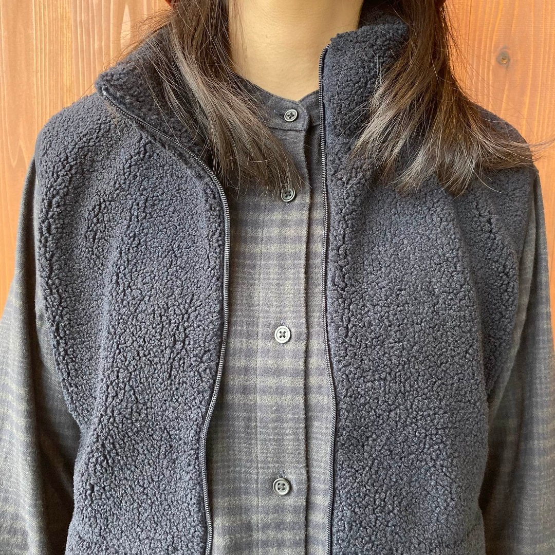 ボアフリースベスト