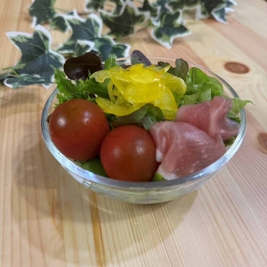 サラダ
