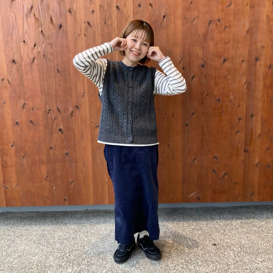 ストレッチコーデュロイナロースカート