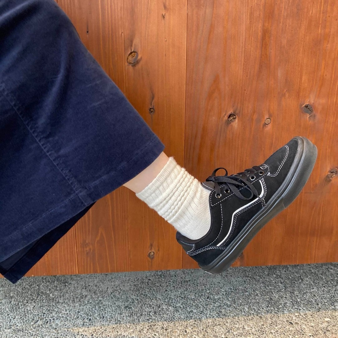 足なり直角履き口やわらかくしゅっと履けるリブ編み靴下