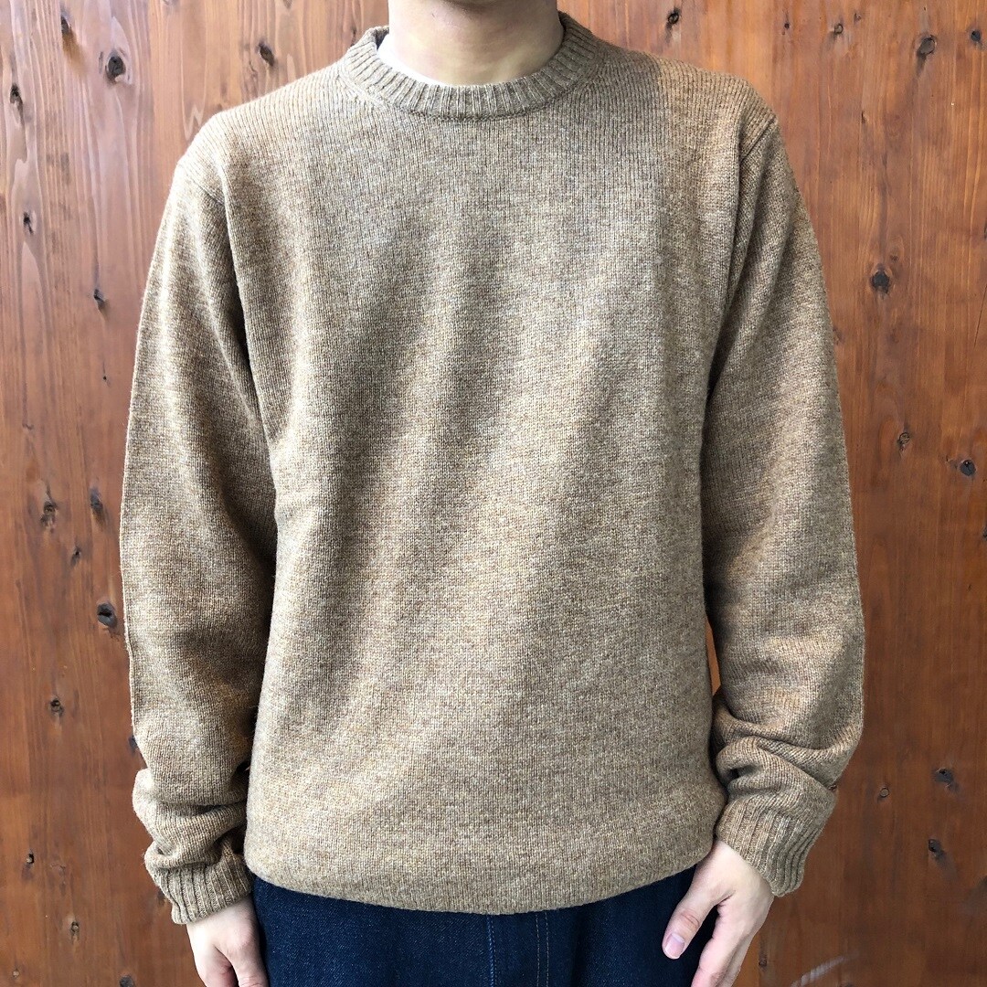 洗えるウールミドルゲージクルーネックセーター