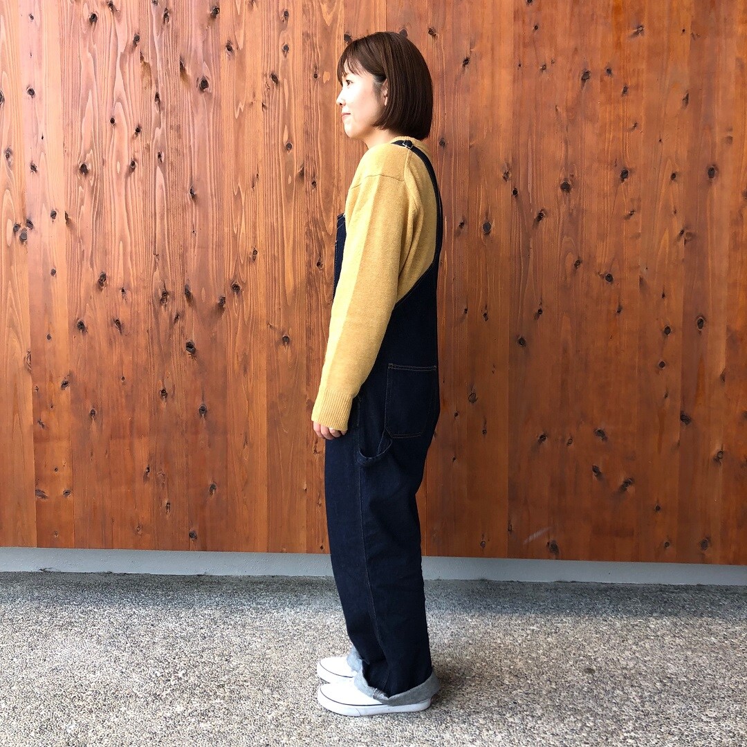 洗えるウールミドルゲージクルーネックセーター