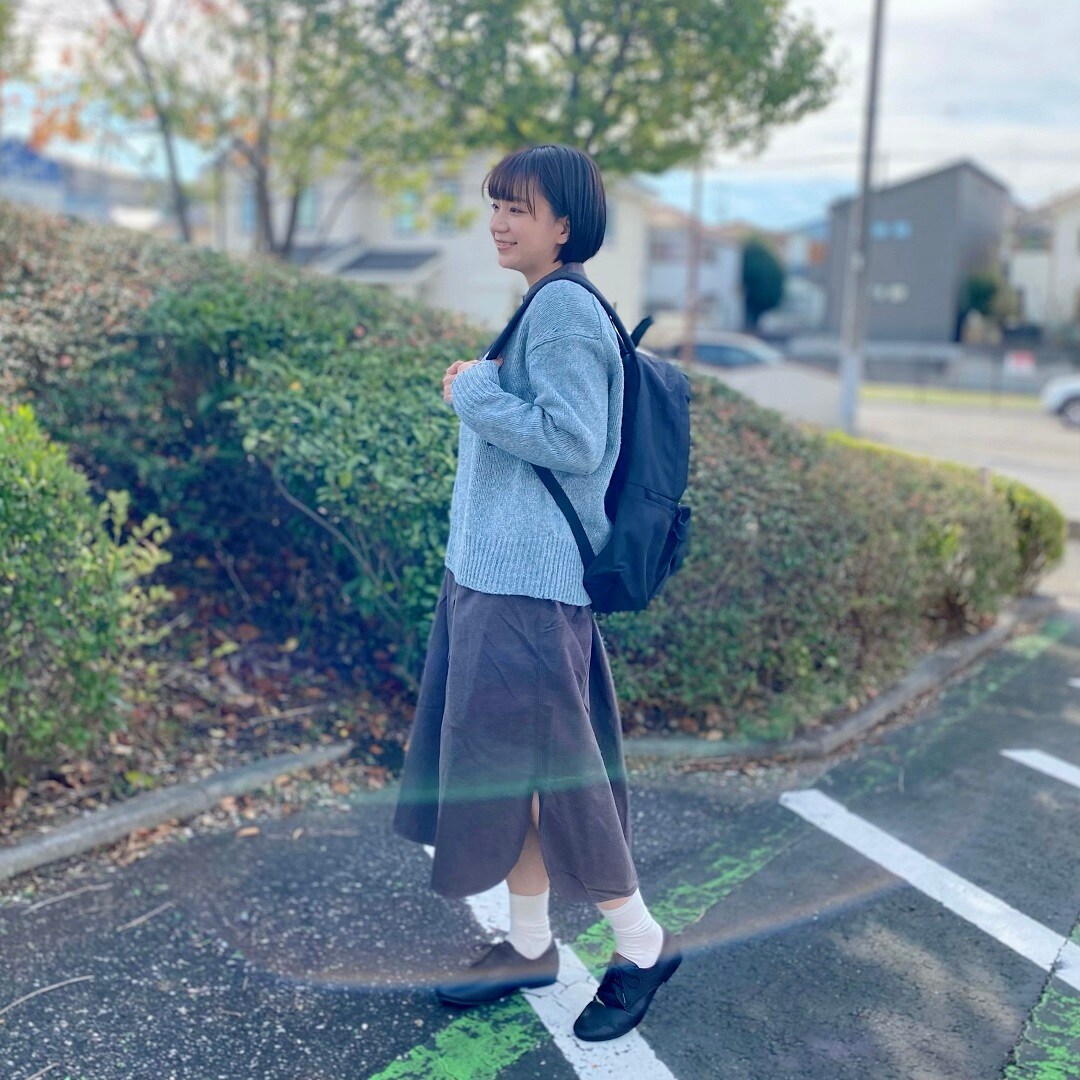 Vネック全身２