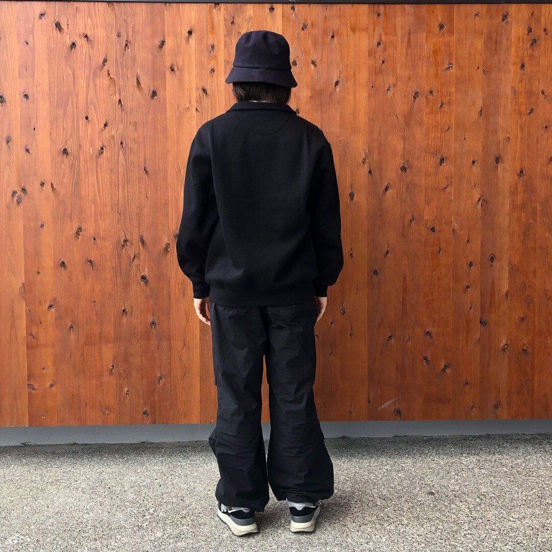 ハーフジップスウェットシャツ