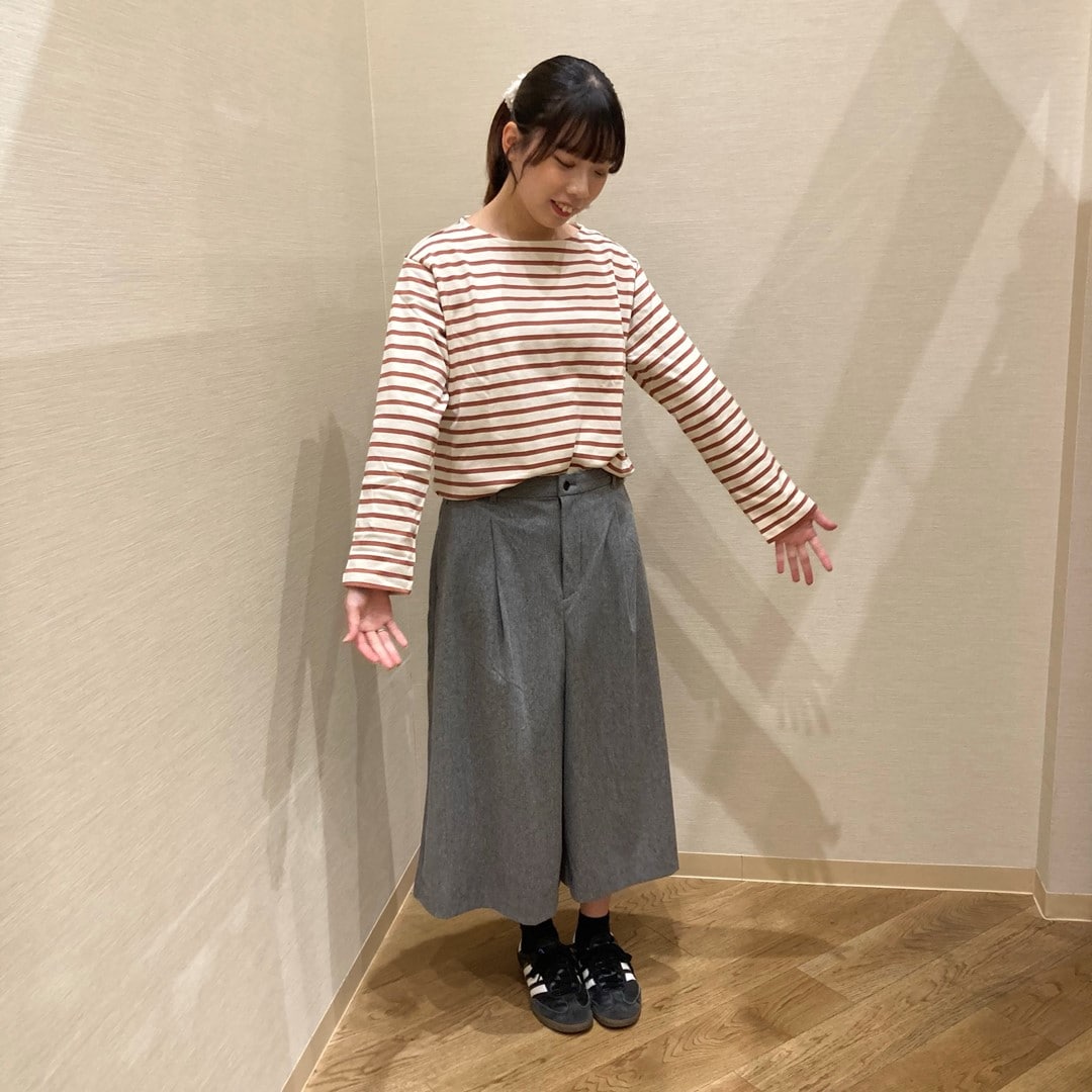 046867_20251201_01_04