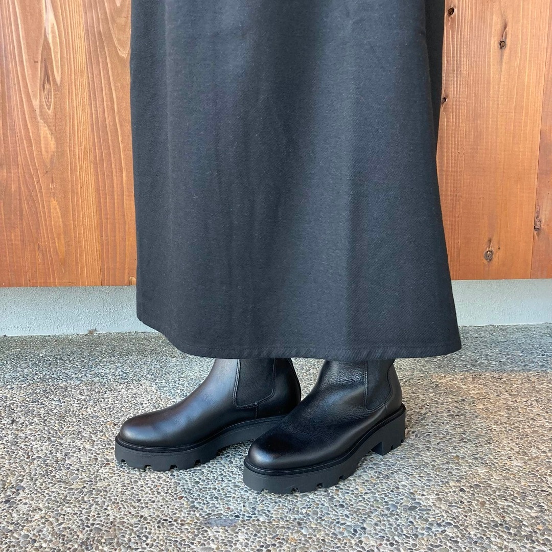 起毛タックスカート