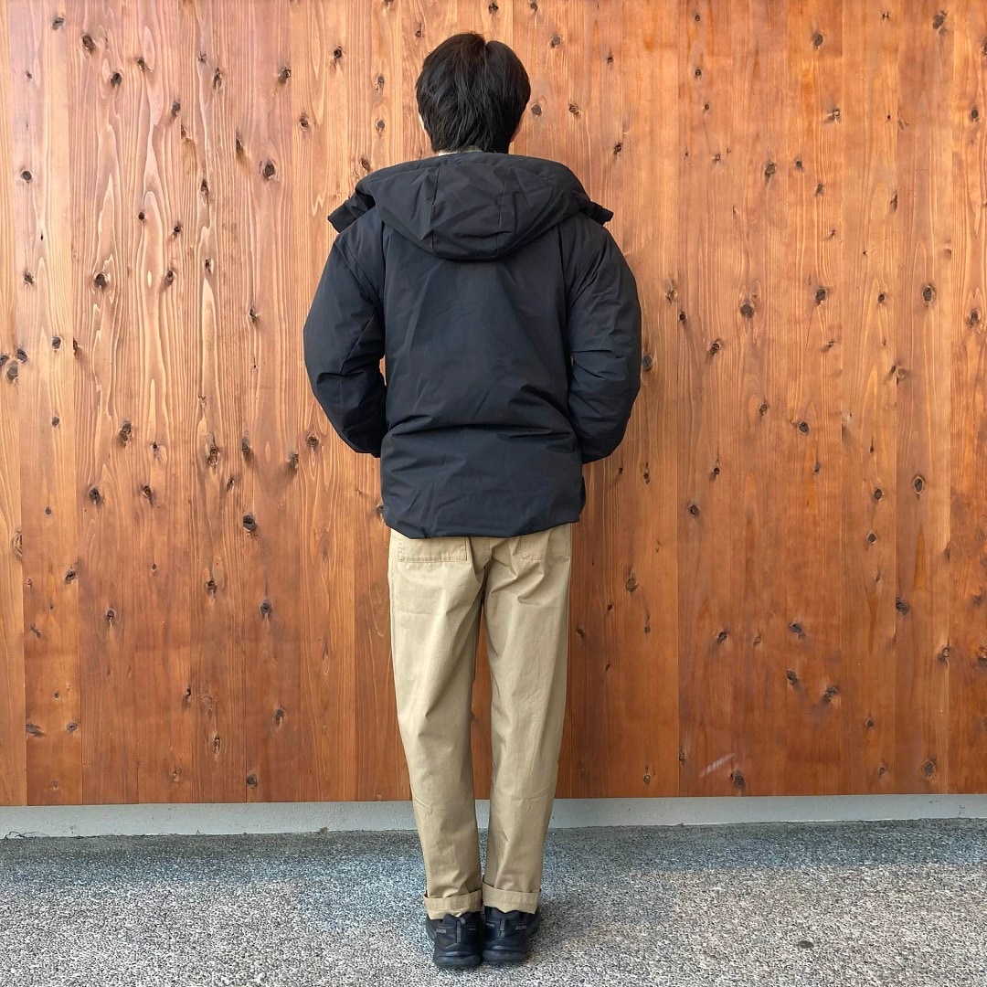 防風撥水中わたフードジャケット