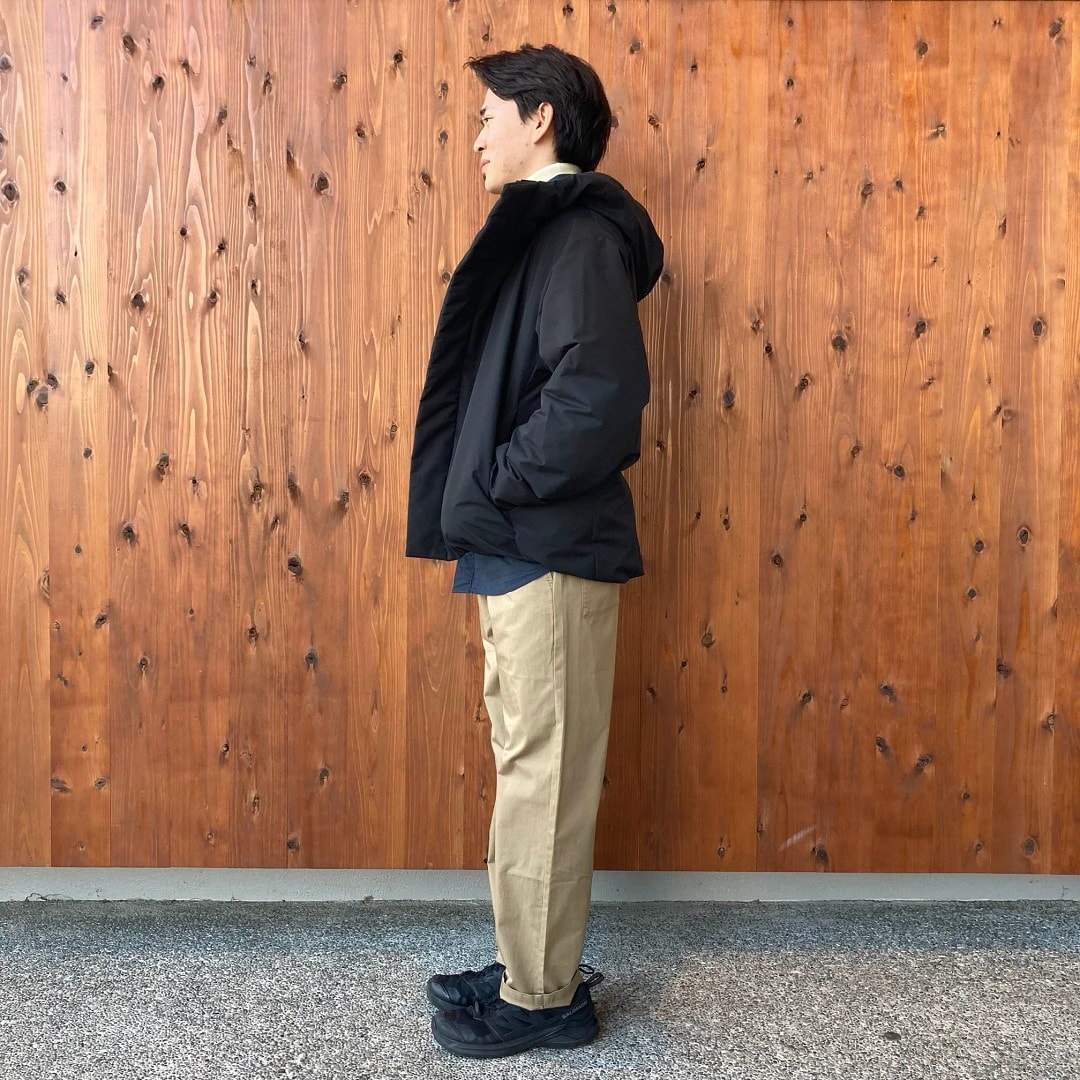 防風撥水中わたフードジャケット