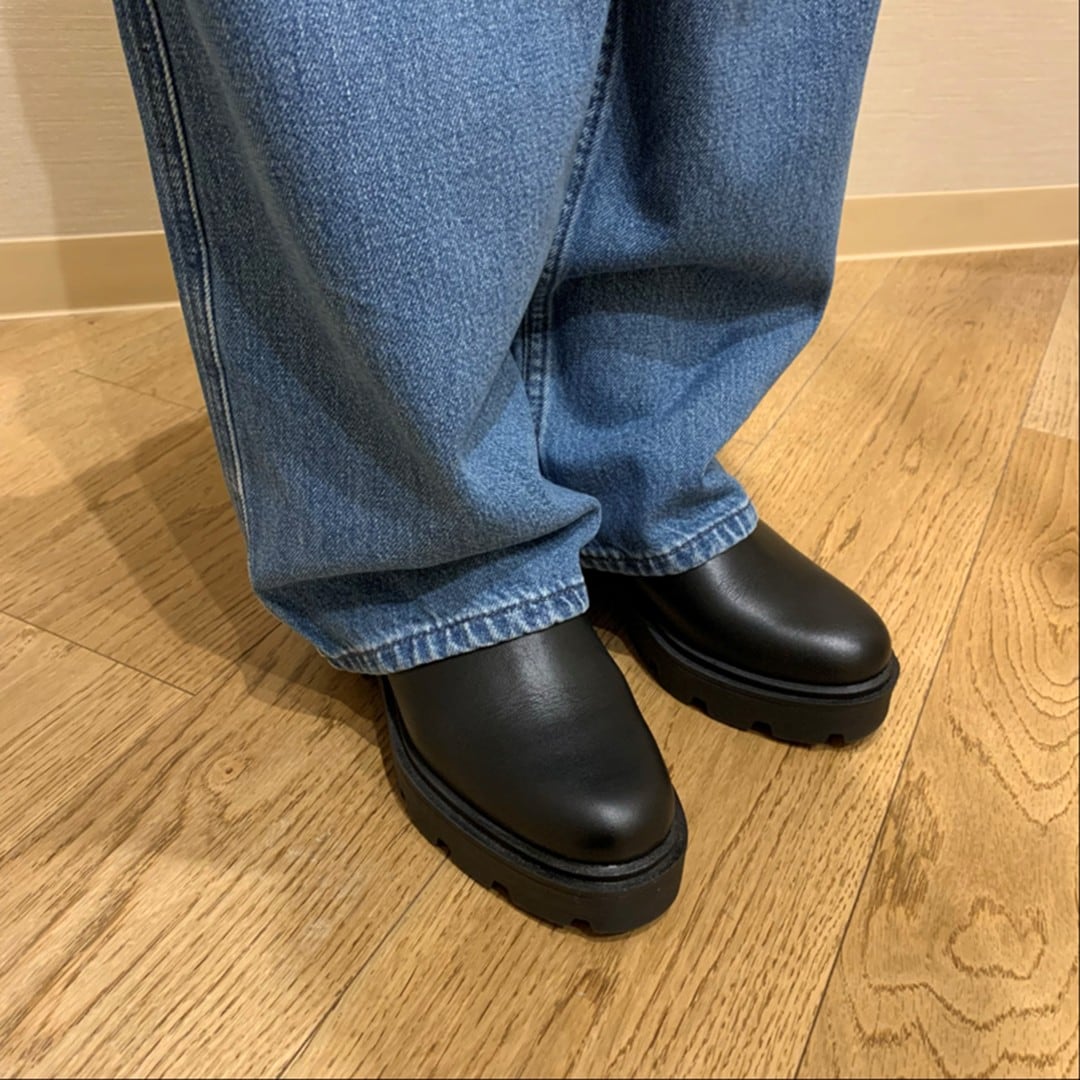 046867_20251229_01_05