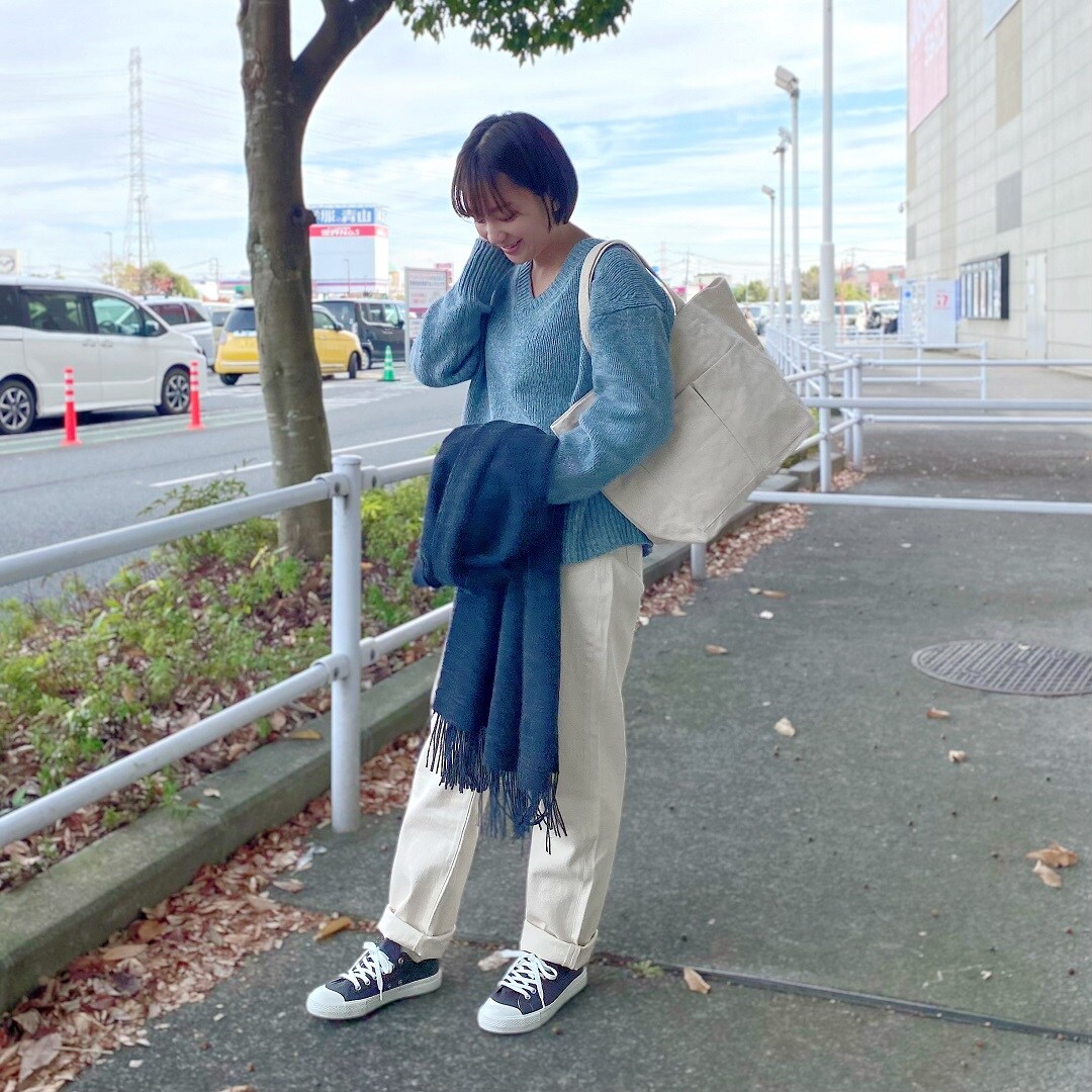 Vネック全身2