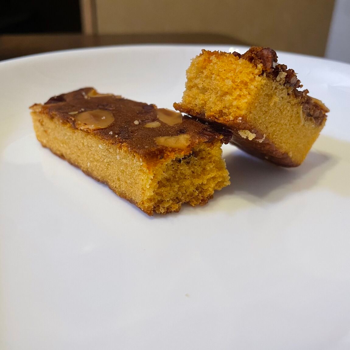 不揃いチーズケーキ　キャラメル＆アーモンド　の画像