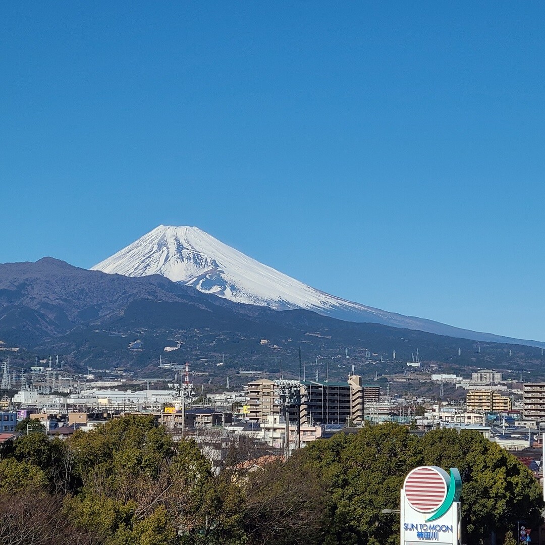 サントムーン柿田川