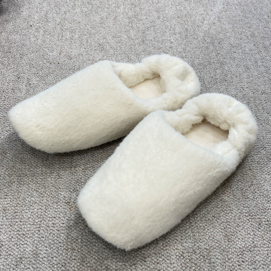 【マルエイガレリア】足元から寒さ対策を『ルームシューズ』