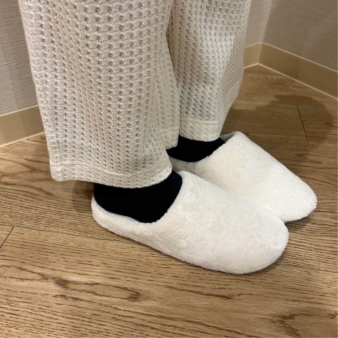 046867_20251214_01_06