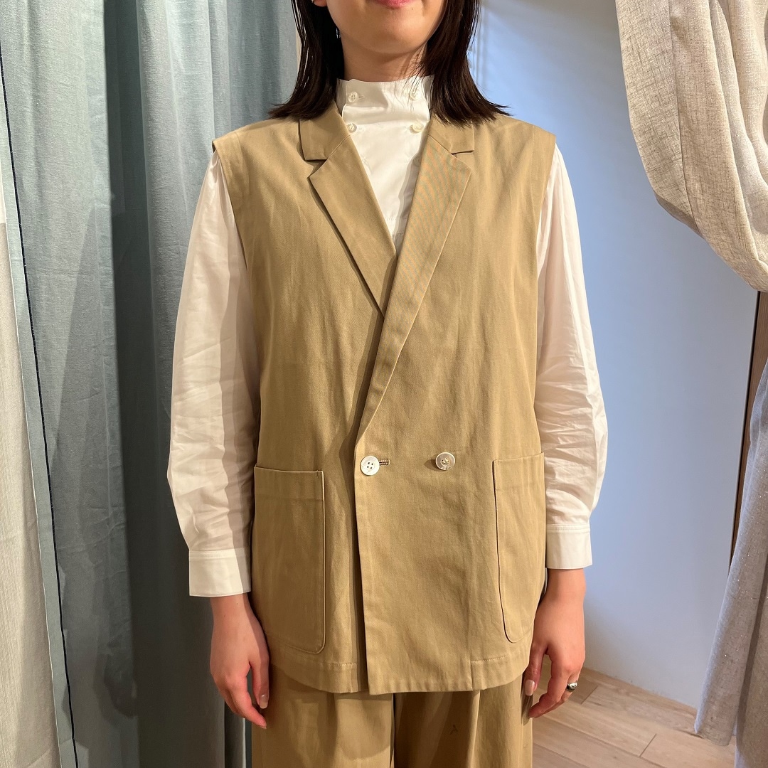 ジャケット　アップ