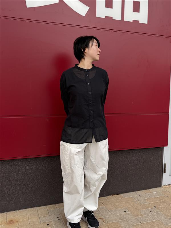 スタッフスナップ斜め前から