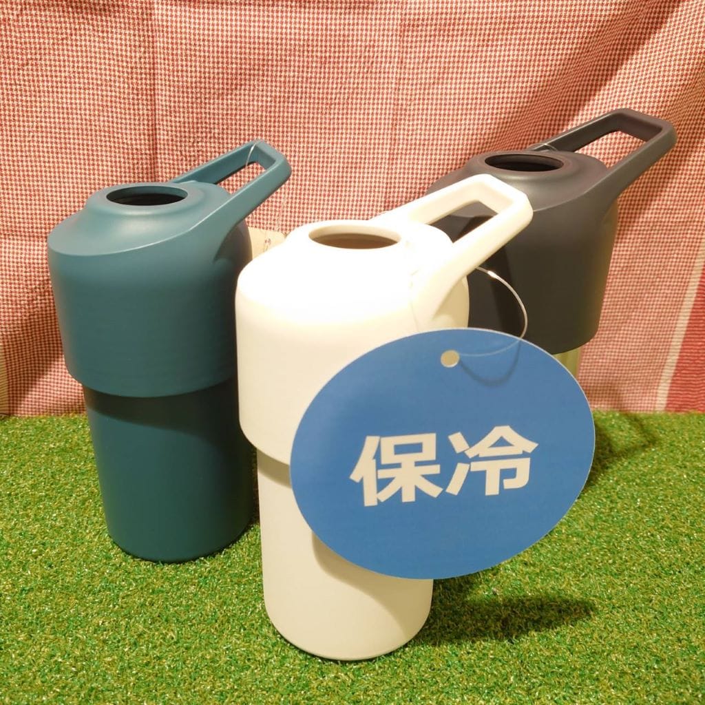 保冷ボトル並び