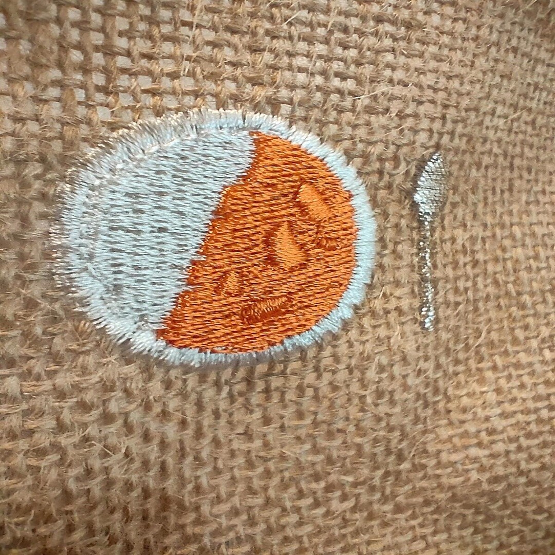 バターチキンカレー刺繍