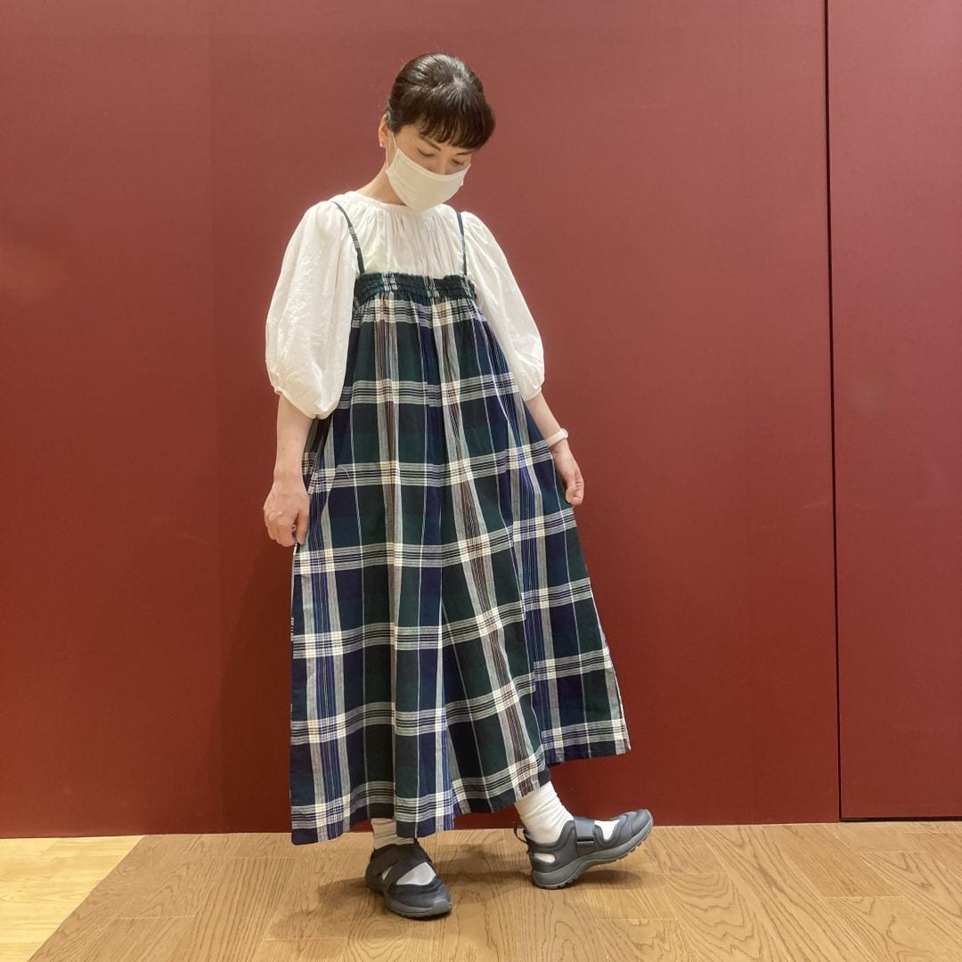 サロペット