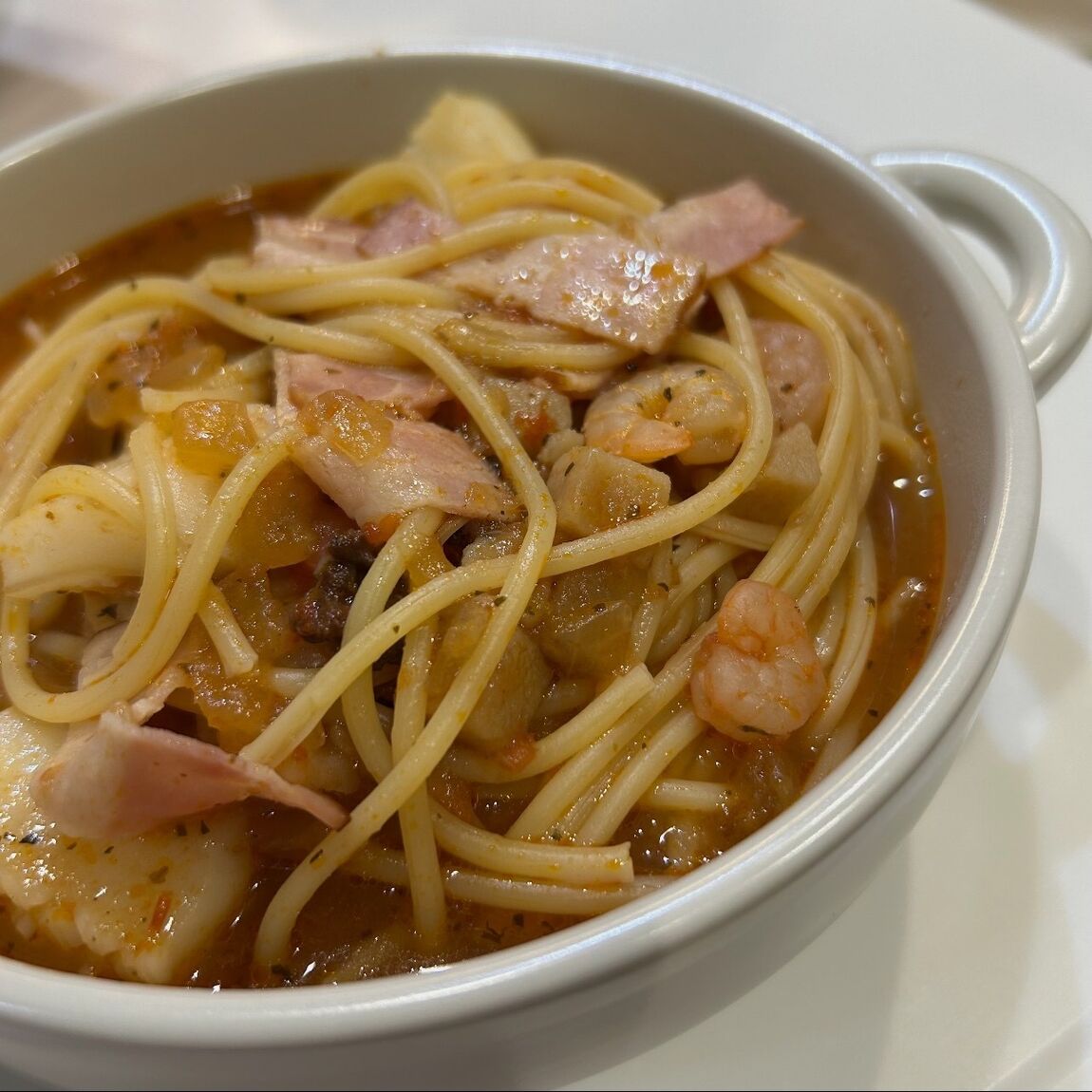 【アル・プラザ八日市】鍋ひとつで完成！魚介のスープパスタ