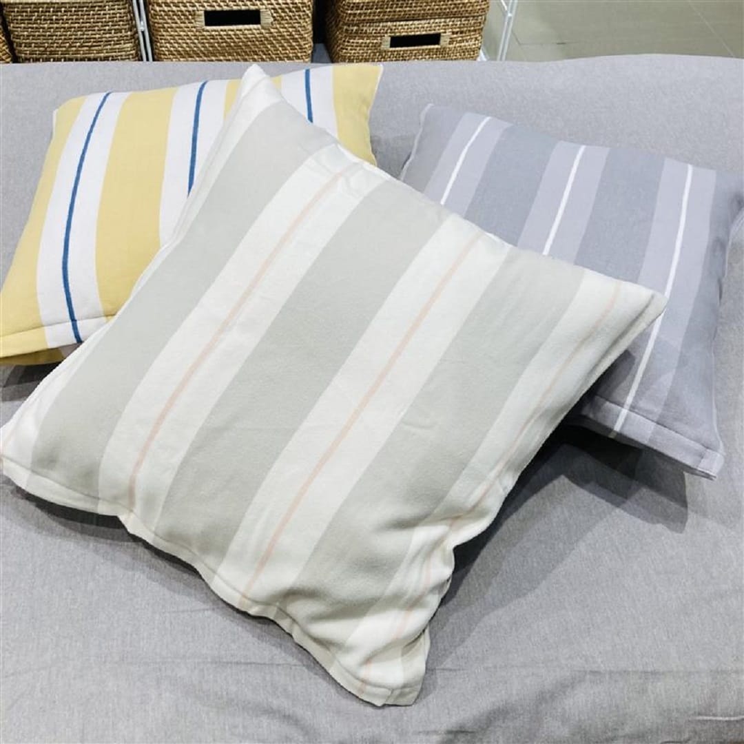 【イオンモール熱田】新商品｜フランネルルームシューズ・クッションカバー