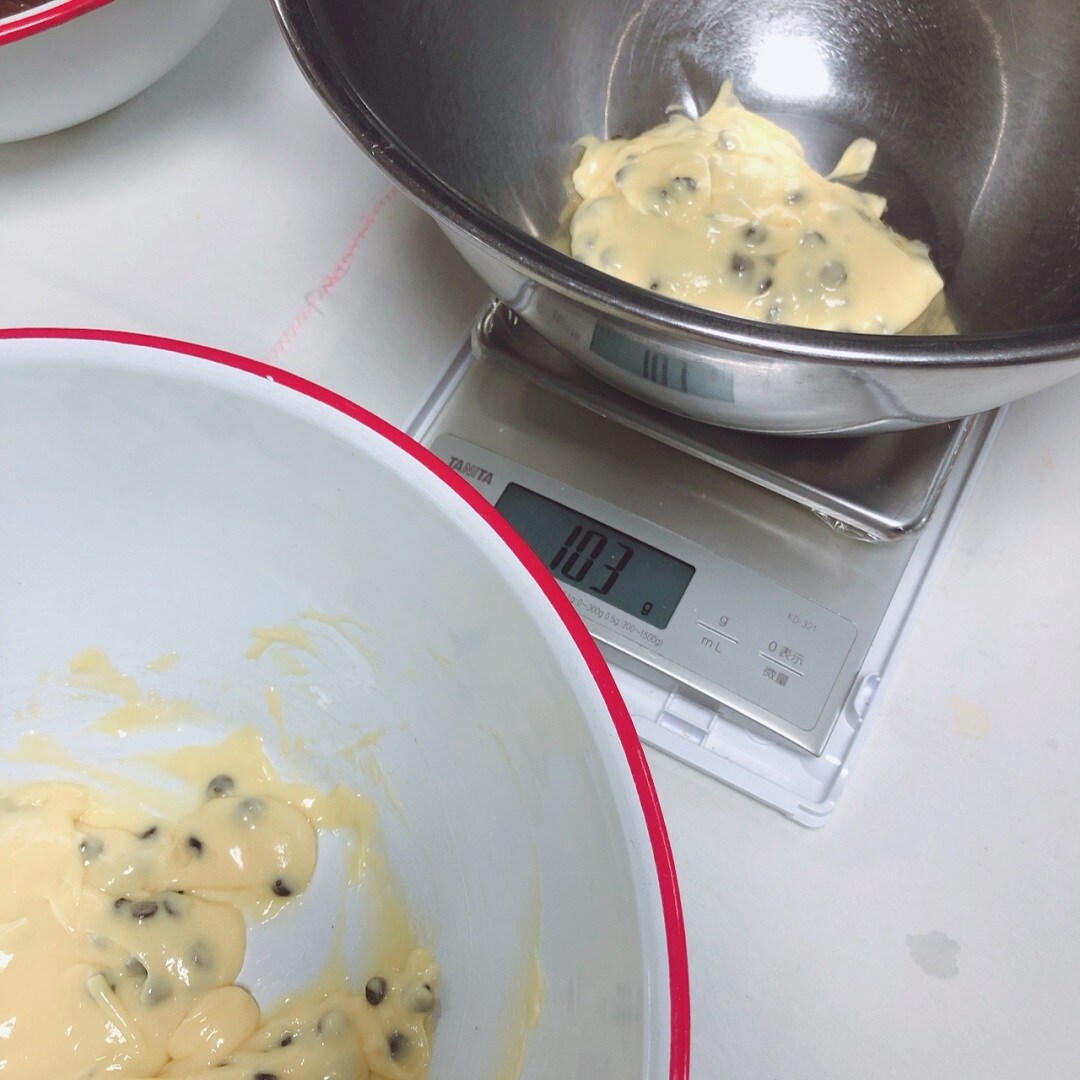 チョコチップを混ぜたところ